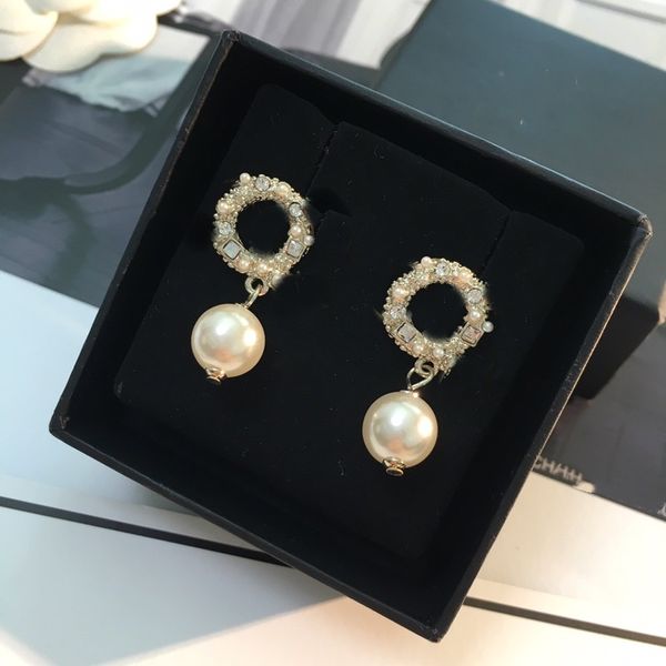 2023 designer earrings charm women's exclusive earrings high end design jewelry accessories selected quality gifts fashion wear popular, Golden
2023 designer earrings charm women's exclusive earrings high end design jewelry accessories selected quality gifts fashion wear popular, Golden