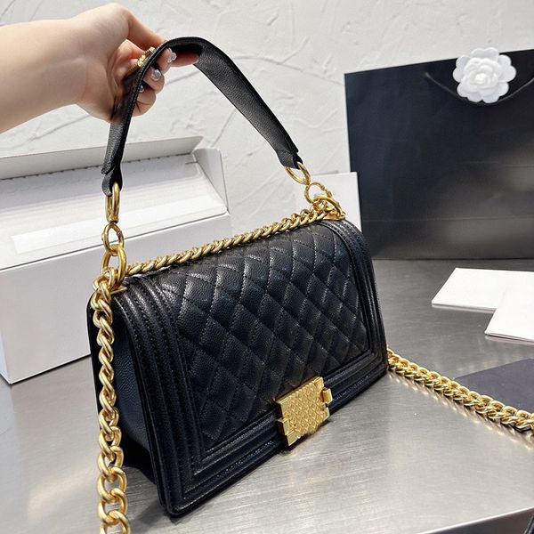 20ss womens designer boy caviar leather quilted bags diamond lattice purse letter handle totes gold metal hardware strap crossbody shoulder
20ss womens designer boy caviar leather quilted bags diamond lattice purse letter handle totes gold metal hardware strap crossbody shoulder