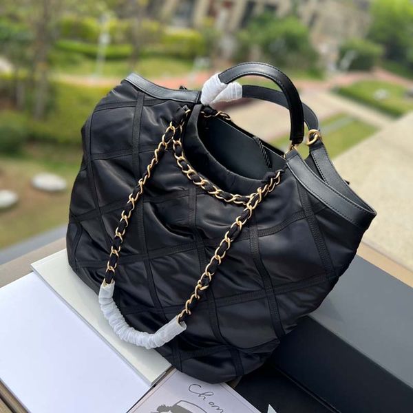 fashion bags 8a tote bag classic luxury chain ladies brown leather handbag artwork metallic designer shoulder bag with box plaid flower bran
fashion bags 8a tote bag classic luxury chain ladies brown leather handbag artwork metallic designer shoulder bag with box plaid flower bran