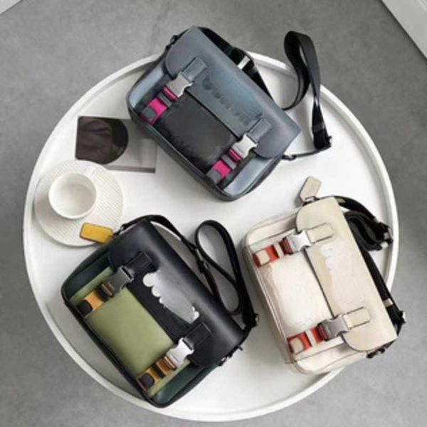 totes 2023 designer c new classic old blossom men's bag one shoulder messenger bag
totes 2023 designer c new classic old blossom men's bag one shoulder messenger bag
