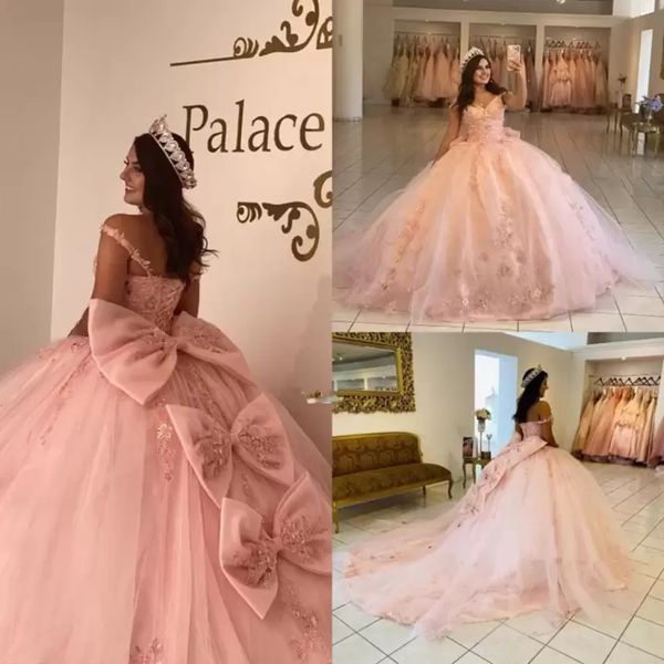 2023 pink wedding dresses lace up appliqued off the shoulder bow princess ball gown bridal gowns wear sweet 16 dress vestidos bc15133 gw0210, White
2023 pink wedding dresses lace up appliqued off the shoulder bow princess ball gown bridal gowns wear sweet 16 dress vestidos bc15133 gw0210, White