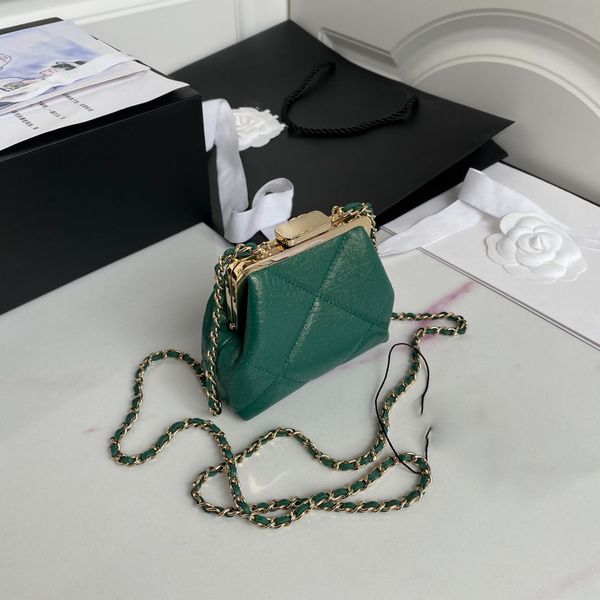 crossbody bag single shoulder bag retro frog mouth bag brightening retro lambskin light gold hardware chain fashion exquisite multi-color op
crossbody bag single shoulder bag retro frog mouth bag brightening retro lambskin light gold hardware chain fashion exquisite multi-color op