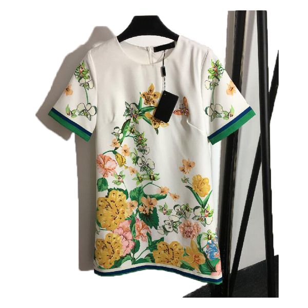 23ss new designer womens dress temperament print retro ruffle round neck short sleeve classic fashion dress streetwear size s-xl, Black;gray
23ss new designer womens dress temperament print retro ruffle round neck short sleeve classic fashion dress streetwear size s-xl, Black;gray