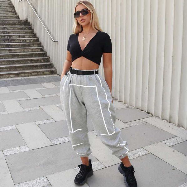 women's pants capris spring and summer women's new reflective stripe leggings sports leisure pants women t230210, Black;white
women's pants capris spring and summer women's new reflective stripe leggings sports leisure pants women t230210, Black;white
