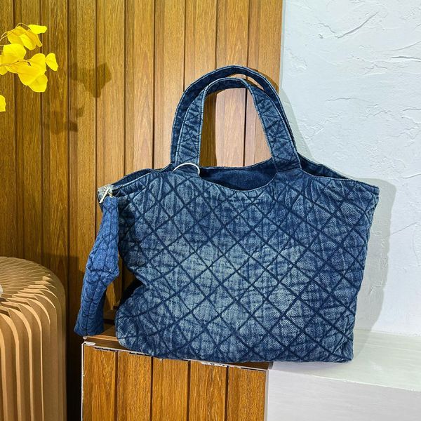 tannin washing tote bag cowboy shopping handbags plaid crossbody handbag purse two piece set zipper pocket gold letter large capacity
tannin washing tote bag cowboy shopping handbags plaid crossbody handbag purse two piece set zipper pocket gold letter large capacity