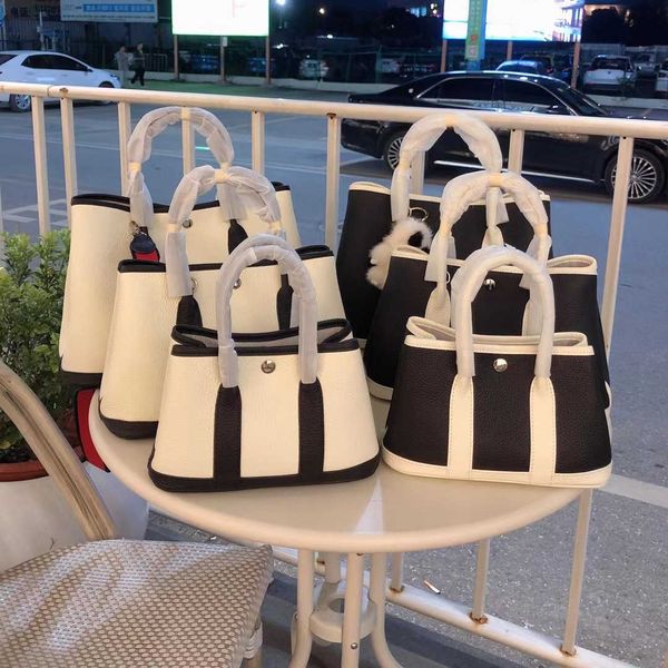 factory wholesale designer h ormes totes handbags 2023 new panda series garden bag large capacity cowhide tote fashion one shoulder crossbod
factory wholesale designer h ormes totes handbags 2023 new panda series garden bag large capacity cowhide tote fashion one shoulder crossbod