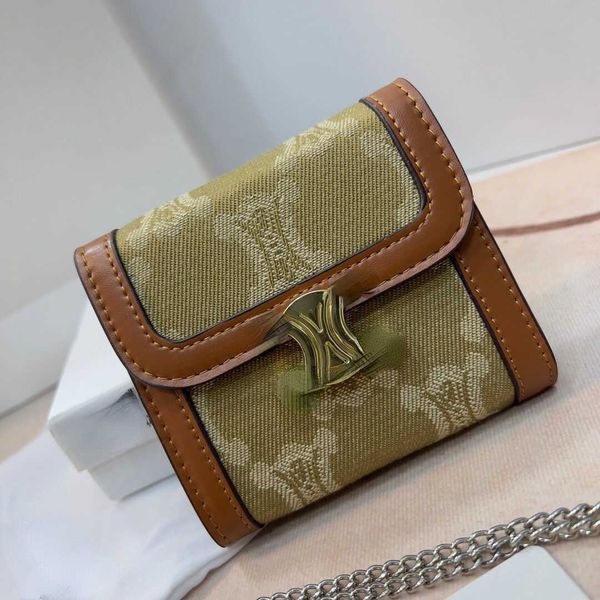 brand designer change purse card pack handbag sarin embroidered women's purse can cross zero wallet three-fold original foreign trade w, Red;black
brand designer change purse card pack handbag sarin embroidered women's purse can cross zero wallet three-fold original foreign trade w, Red;black