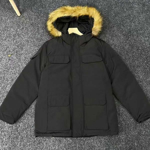 2023 mens down jacket parkas black purffer coats hooded quality casual outdoor feather outwear keep warm thick double zipper white duck down
2023 mens down jacket parkas black purffer coats hooded quality casual outdoor feather outwear keep warm thick double zipper white duck down