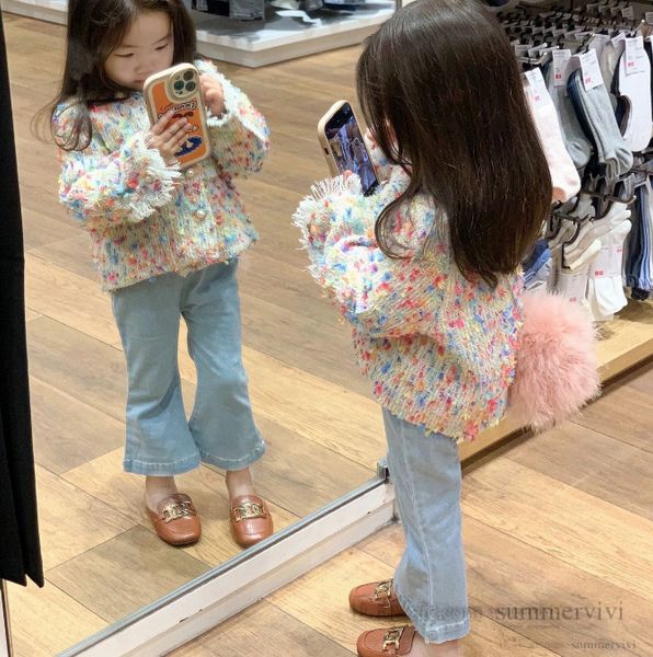 2023 girls colorful tassel trench coat children round collar single breasted long sleeve outwear spring kids flare jeans z0080, Camo
2023 girls colorful tassel trench coat children round collar single breasted long sleeve outwear spring kids flare jeans z0080, Camo