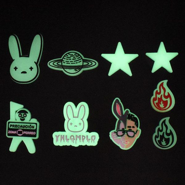 wholesale 30-50-100pcs fluorescence pvc croc charms designer accessories rabbit ornaments fit for croces shoes buckle party gift, White;pink
wholesale 30-50-100pcs fluorescence pvc croc charms designer accessories rabbit ornaments fit for croces shoes buckle party gift, White;pink