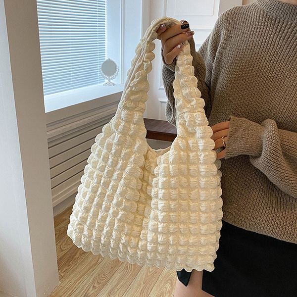 evening bags fashion designer handbags women large capacity pleated casual tote ladies handle shoulder bag 230210
evening bags fashion designer handbags women large capacity pleated casual tote ladies handle shoulder bag 230210