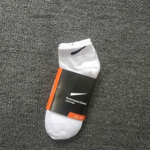 sock designer s runners mens womens luxe sports winter mesh letter printed embroidery cotton sport basketball spring summer classic4y6a, Black
sock designer s runners mens womens luxe sports winter mesh letter printed embroidery cotton sport basketball spring summer classic4y6a, Black