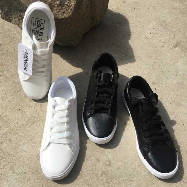 dress shoes new spring and summer lace-up white shoes women flat leather shoes female white board casual shoes student fashion sneakers g230, Black
dress shoes new spring and summer lace-up white shoes women flat leather shoes female white board casual shoes student fashion sneakers g230, Black