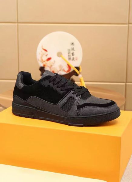 causal flower designer calfskin shoes black platform sole sneakers fashion luxury designers leather green red blue leather overlays platform
causal flower designer calfskin shoes black platform sole sneakers fashion luxury designers leather green red blue leather overlays platform
