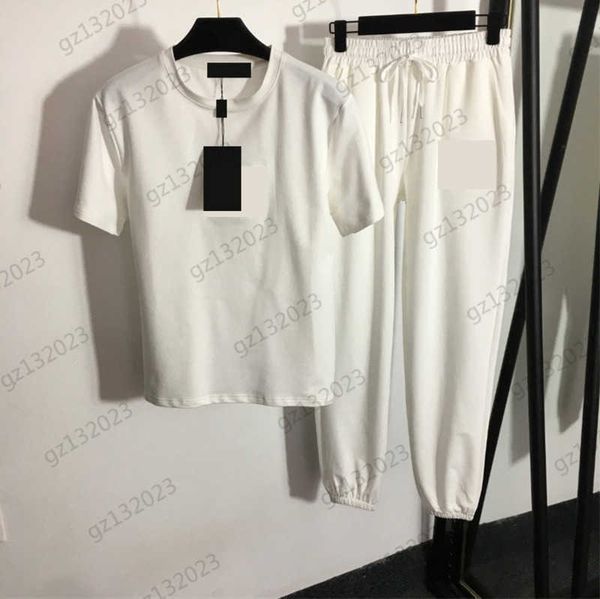 fashion brand two piece pants flocked logo short sleeve pullover t-shirts high waist drawstring pocket design loose trousers womens tracksui, White
fashion brand two piece pants flocked logo short sleeve pullover t-shirts high waist drawstring pocket design loose trousers womens tracksui, White