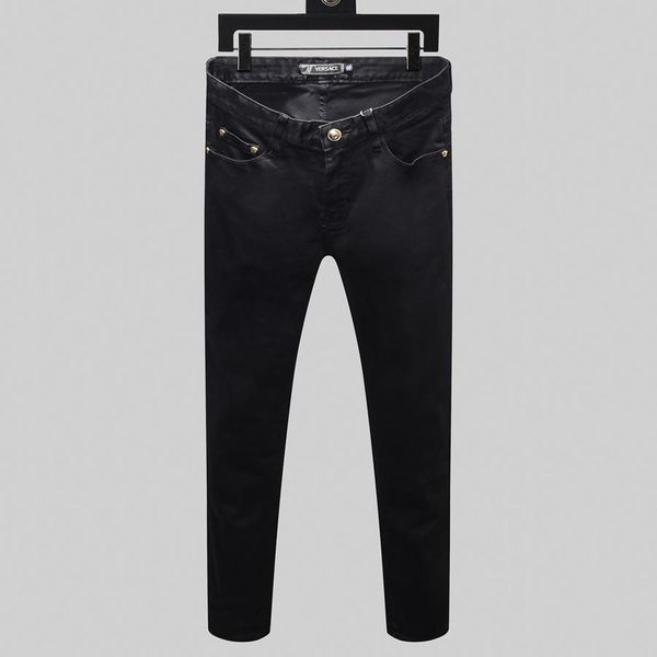 2020 new mens distressed ripped biker jeans slim fit motorcycle biker denim for men fashion designer hip hop mens jeans good quality d2 wzu, Blue
2020 new mens distressed ripped biker jeans slim fit motorcycle biker denim for men fashion designer hip hop mens jeans good quality d2 wzu, Blue