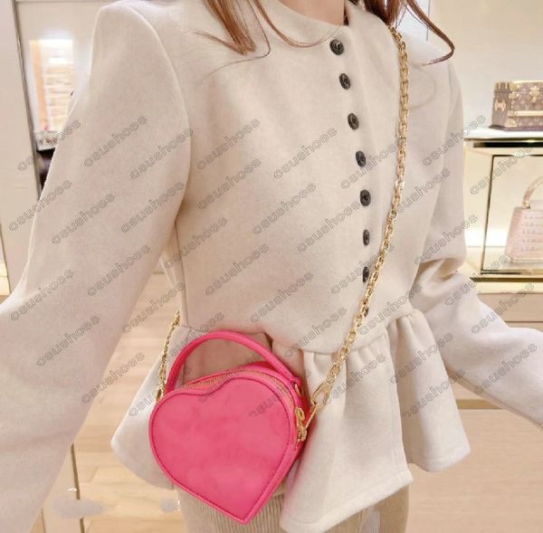 pop my heart bag m81893 m82041 23 bubblegram collection for valentine's day love heart bag womens designers luxurys mini cross body emb
pop my heart bag m81893 m82041 23 bubblegram collection for valentine's day love heart bag womens designers luxurys mini cross body emb