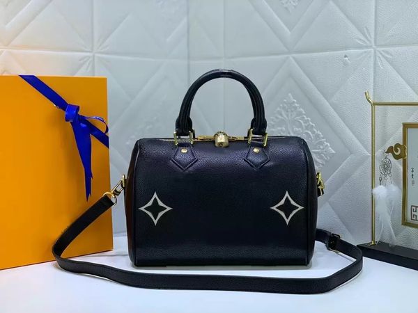 designer boston bag nano speedy bandouliere 25 shoulder bags mini duffle handle handbag with engraved padlock women designers luxury crossbo
designer boston bag nano speedy bandouliere 25 shoulder bags mini duffle handle handbag with engraved padlock women designers luxury crossbo