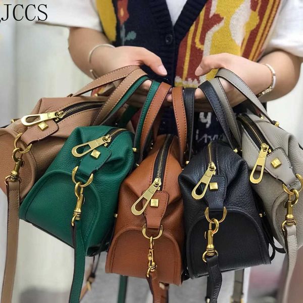 wallets genuine leather luxury designer crossbody bags leather woman's handbag for girl ladies casual messenger bags tote bag g230209, Red;black
wallets genuine leather luxury designer crossbody bags leather woman's handbag for girl ladies casual messenger bags tote bag g230209, Red;black