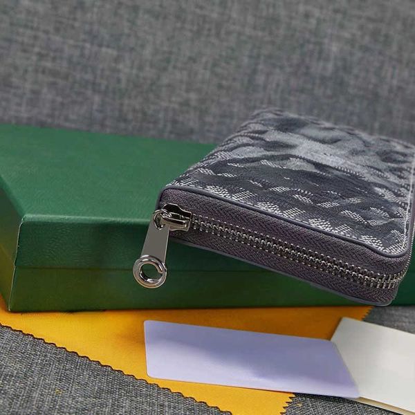 brand designer change purse card pack handbag dog coin purses tooth long wallet built-in zipper compartment multi-card version wallet factor, Red;black
brand designer change purse card pack handbag dog coin purses tooth long wallet built-in zipper compartment multi-card version wallet factor, Red;black