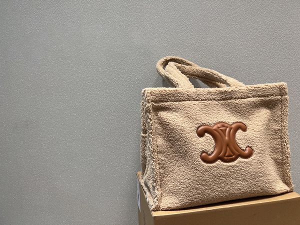 woollen tote bag 38cm large capacity shoulder bag shopping bag luxury handbag women brand designer bag purse casual 2023 material
woollen tote bag 38cm large capacity shoulder bag shopping bag luxury handbag women brand designer bag purse casual 2023 material