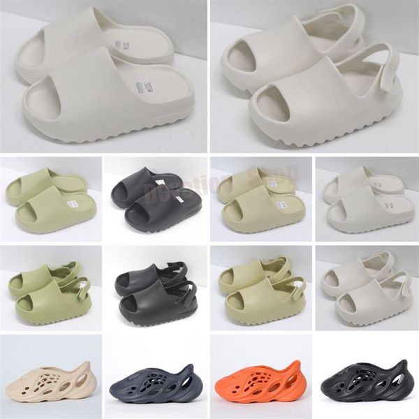 2021 fashion eva foam runner kan slides toddlers infants kids childrens slippers triple red white black desert sand bone resin san286r
2021 fashion eva foam runner kan slides toddlers infants kids childrens slippers triple red white black desert sand bone resin san286r