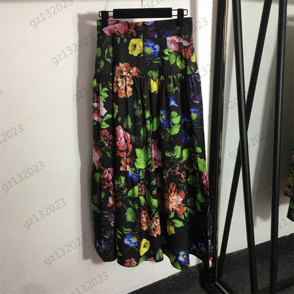 brand skirts floral print high waist slimming skirt splicing soft lining anti-light design fashion womens designer skirt, Black
brand skirts floral print high waist slimming skirt splicing soft lining anti-light design fashion womens designer skirt, Black