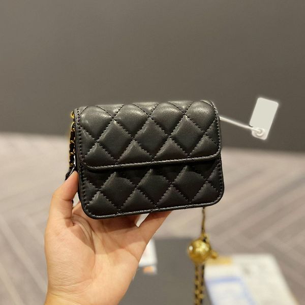 cf mini vanity classic ladies cosmeic case bags with gold crush ball metal hardware matelasse chain crossbody shoulder coin purse outdoor sa
cf mini vanity classic ladies cosmeic case bags with gold crush ball metal hardware matelasse chain crossbody shoulder coin purse outdoor sa