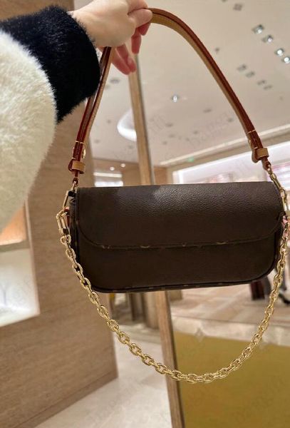 wallet on chain lvy flap bag vintage monograms canvas designers handbag women cross body luxurys chain bag m81911
wallet on chain lvy flap bag vintage monograms canvas designers handbag women cross body luxurys chain bag m81911