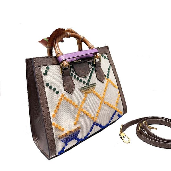 fashion totes bag bamboo shoulder bags designer strap women crossbody fluffy cross body letters tote lady pochette vintage luxury handbag la
fashion totes bag bamboo shoulder bags designer strap women crossbody fluffy cross body letters tote lady pochette vintage luxury handbag la