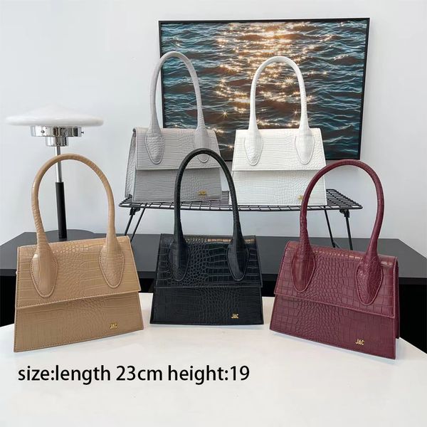 designer plain shoulder bag women bags purse handbag leather crossbody hand coin flap jacquemu circle hand messenger cowhide thin shoulder s
designer plain shoulder bag women bags purse handbag leather crossbody hand coin flap jacquemu circle hand messenger cowhide thin shoulder s