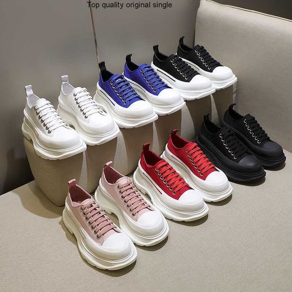 women designer boots tread slick boot men platform canvas sneaker casual shoes arrivals high triple black white royal blue pink red magnolia
women designer boots tread slick boot men platform canvas sneaker casual shoes arrivals high triple black white royal blue pink red magnolia