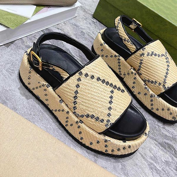 women's platform slide sandals designer canvas thick bottoms lady slides flip flops fashion summer slippers beach shoes with box 35-42, Black
women's platform slide sandals designer canvas thick bottoms lady slides flip flops fashion summer slippers beach shoes with box 35-42, Black