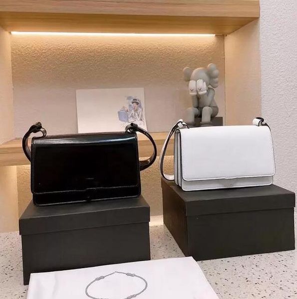 designer crossbody bags flip shoulder bag women handbags black white pochette messenger triangle pattern patent leather hardware letters wal
designer crossbody bags flip shoulder bag women handbags black white pochette messenger triangle pattern patent leather hardware letters wal