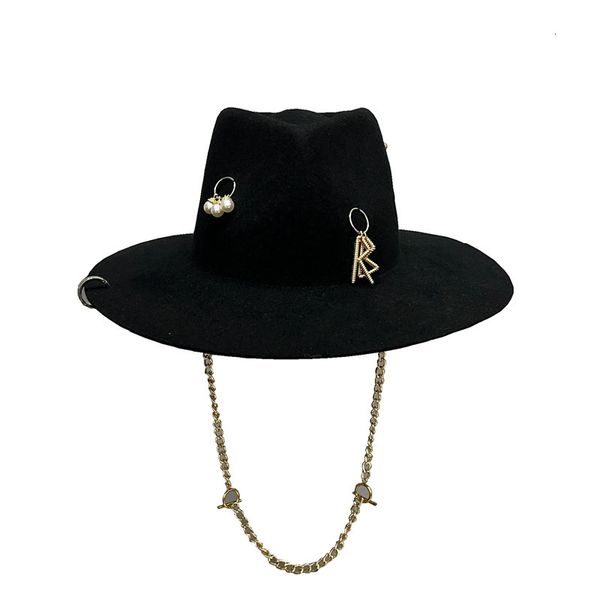 cloches arrival women hat for in winter wool fedora with chain and letter 230211, Blue;gray
cloches arrival women hat for in winter wool fedora with chain and letter 230211, Blue;gray