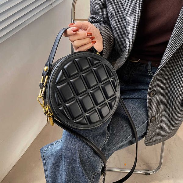 totes luxury brand checkered design small round hand bags for women 2023 female handbags shoulder ladies pu leather crossbody purses 021123h
totes luxury brand checkered design small round hand bags for women 2023 female handbags shoulder ladies pu leather crossbody purses 021123h