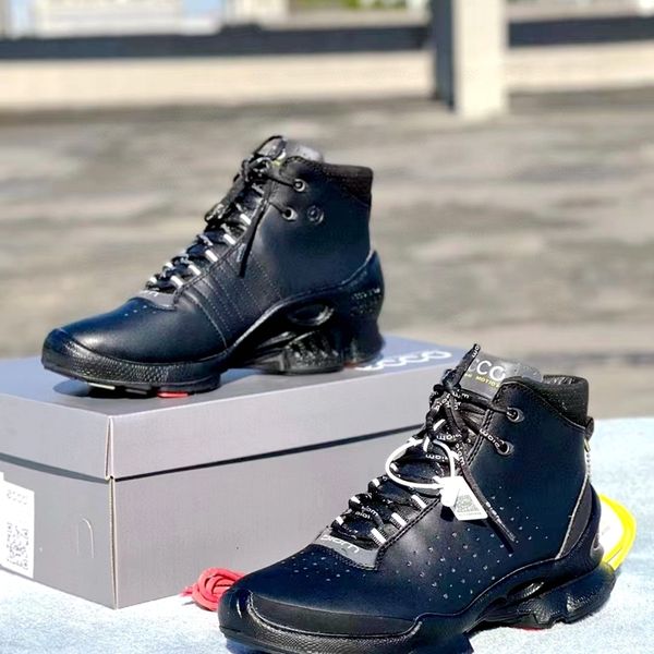 safety shoes men's golf autumn winter high brand highend antiskid soles waterproof hiking running 230211, Black;brown
safety shoes men's golf autumn winter high brand highend antiskid soles waterproof hiking running 230211, Black;brown