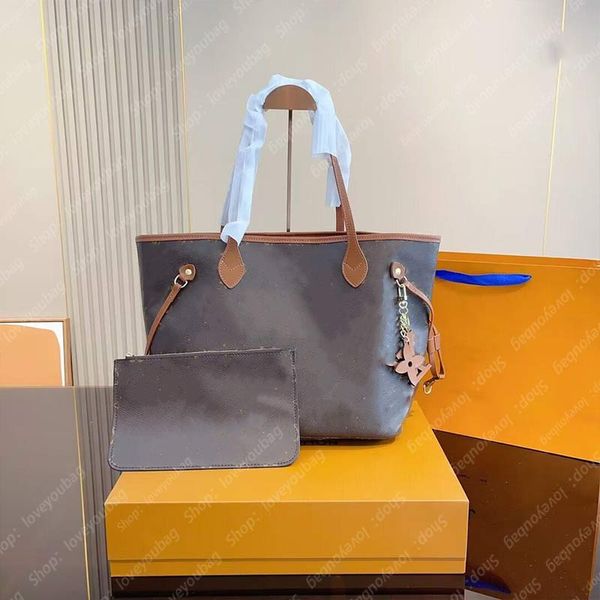 large capacity bag loveyou tote drawstring underarm bucket bags fashion designer lady tote handbag women cross body handbag luxury leather
large capacity bag loveyou tote drawstring underarm bucket bags fashion designer lady tote handbag women cross body handbag luxury leather