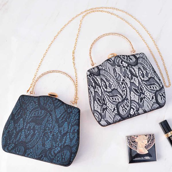 qwertyui45 totes winter woman bag lace trending handbags 2022 desiner luxury pu cell phone purse women hand bag party purses clutch ladies 0
qwertyui45 totes winter woman bag lace trending handbags 2022 desiner luxury pu cell phone purse women hand bag party purses clutch ladies 0