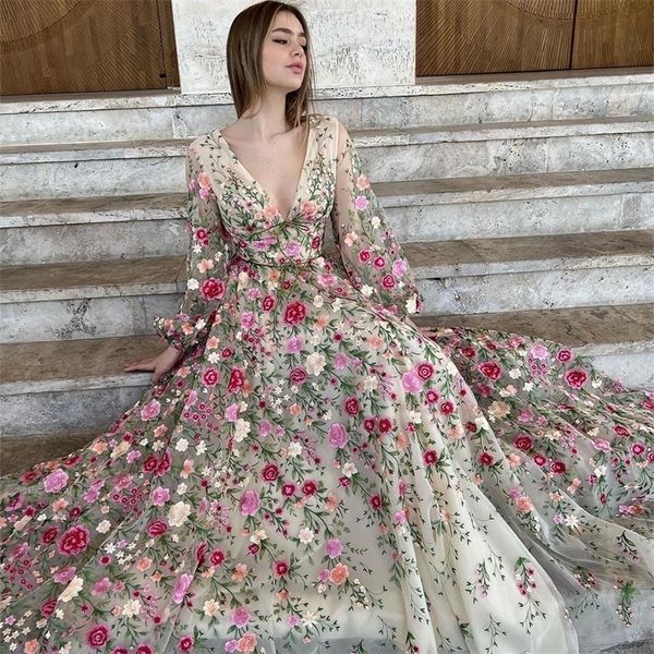 party dresses sevintage elegant floral tulle prom long sleeves v neck lace appliques a line evening gown formal dress 230211, White;black
party dresses sevintage elegant floral tulle prom long sleeves v neck lace appliques a line evening gown formal dress 230211, White;black