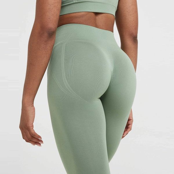 yoga outfit high waist leggings gym workout pants women semless legging hips lift sport tights fitness sportswear running shorts gym clothes
yoga outfit high waist leggings gym workout pants women semless legging hips lift sport tights fitness sportswear running shorts gym clothes