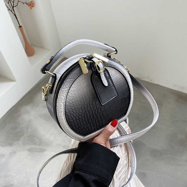 shoulder bags elegant gradient color shoulder bags for women 2021 alligator round pu leather female crossbody bag luxury women's brand
shoulder bags elegant gradient color shoulder bags for women 2021 alligator round pu leather female crossbody bag luxury women's brand