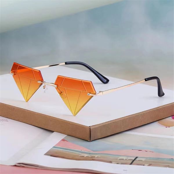 fashion classic diamond designer sunglasses for men women luxury polarized pilot big sun glasses uv400 eyewear pc frame polaroid lens 2088ta, White;black
fashion classic diamond designer sunglasses for men women luxury polarized pilot big sun glasses uv400 eyewear pc frame polaroid lens 2088ta, White;black