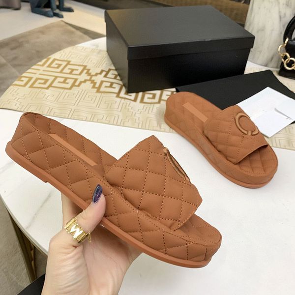 classic real leather womens platform heels slippers quilted texture sandals round toes mules brown black yellow sliders flip flops loafers b
classic real leather womens platform heels slippers quilted texture sandals round toes mules brown black yellow sliders flip flops loafers b