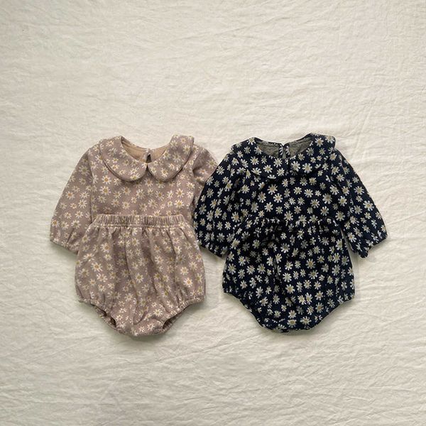 clothing sets girls korean lapel long sleeve loose cotton shorts pc cute floral girl suit baby clothes new born, White
clothing sets girls korean lapel long sleeve loose cotton shorts pc cute floral girl suit baby clothes new born, White