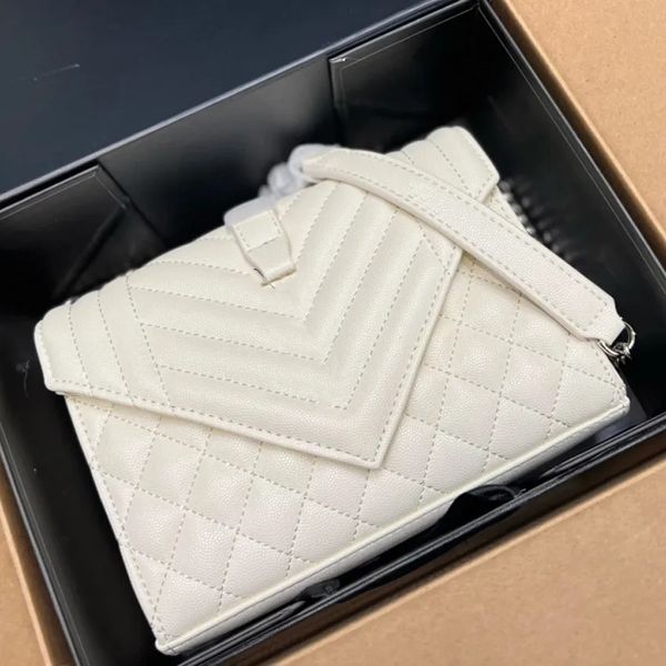 luxury designer handbag shoulder bag classic clutch flap quilted leather bags with gold chain strap fahion women cross bosy envelope purses
luxury designer handbag shoulder bag classic clutch flap quilted leather bags with gold chain strap fahion women cross bosy envelope purses
