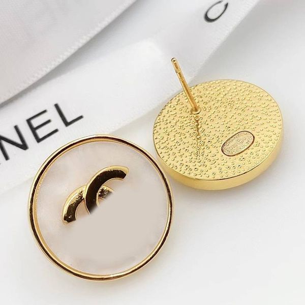 luxury brand designers double letters stud clip chain stainless steel geometric famous women with steel sea crystal rhinestone earring weddi, Golden;silver
luxury brand designers double letters stud clip chain stainless steel geometric famous women with steel sea crystal rhinestone earring weddi, Golden;silver