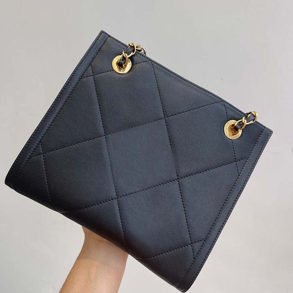 luxury handbag designer bags shoulder bag crossbody bag women handbag famous brand leather shoulder crossbody bags quality messenger wholesa 
luxury handbag designer bags shoulder bag crossbody bag women handbag famous brand leather shoulder crossbody bags quality messenger wholesa