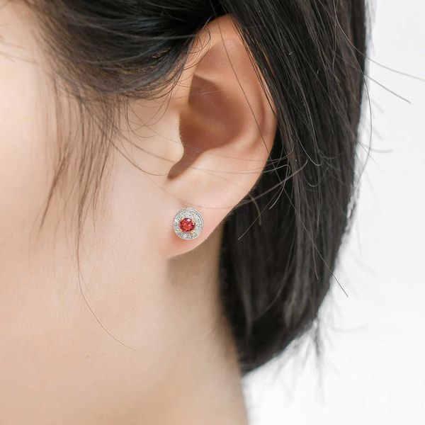 round s925 pure silver earrings small and delicate blue-red hip hop rap couple earrings, Golden
round s925 pure silver earrings small and delicate blue-red hip hop rap couple earrings, Golden