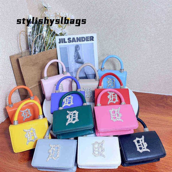 totes bag and cap set luxury diamond small detroit shoulder purse and handbags matching hat rhinestone letter d mini crossbody purses 021123
totes bag and cap set luxury diamond small detroit shoulder purse and handbags matching hat rhinestone letter d mini crossbody purses 021123